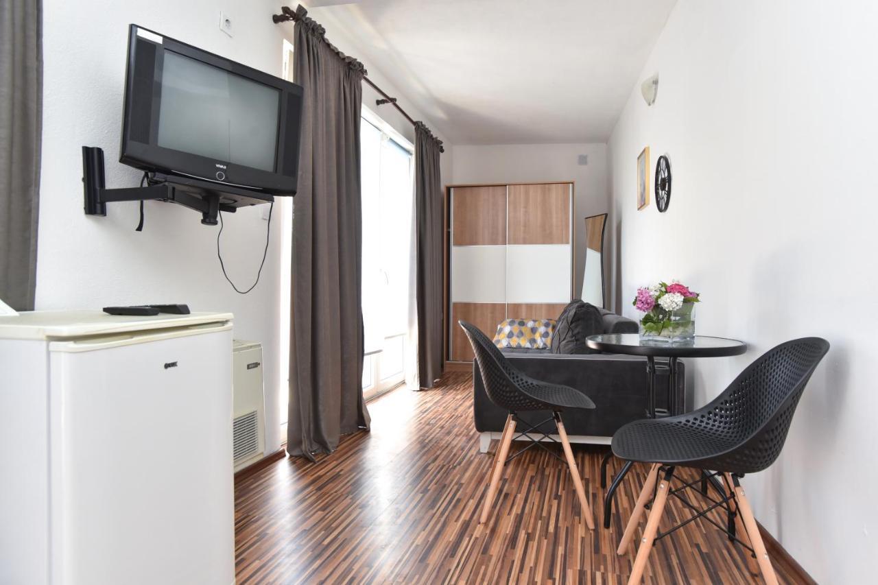 Apartments Bjelanovic 布德瓦 外观 照片