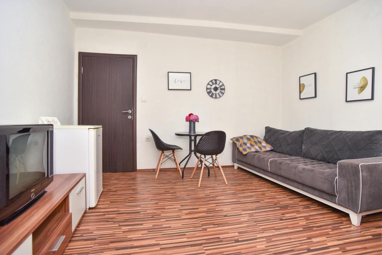 Apartments Bjelanovic 布德瓦 外观 照片