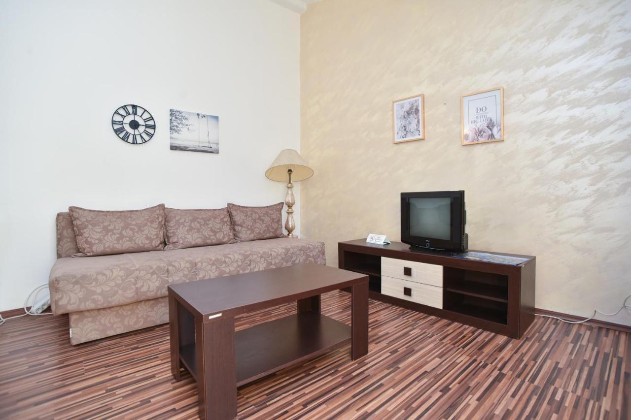 Apartments Bjelanovic 布德瓦 外观 照片